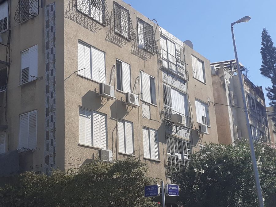 בניין ודיור בתים פרטיים – מה עושים אם הצינור הראשי מתפוצץ בבית?